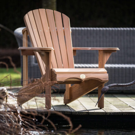 Der originale Adirondack Bear Chair (BC201) aus Zedernholz aus Kanada.