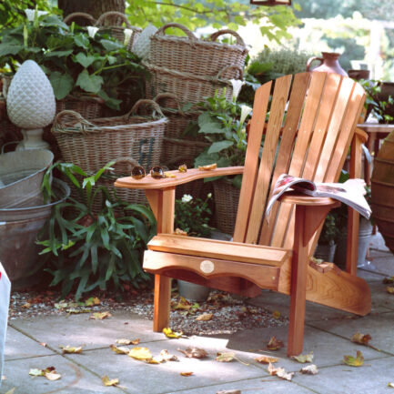 Der originale Adirondack Bear Chair (BC201) aus Zedernholz aus Kanada.